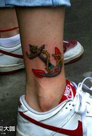 Patrón de tatuaxe de áncora de pernas