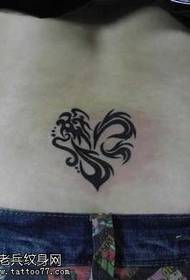 Vidukļa mīlestības totēma tetovējums