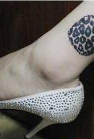 noga leopard ljubav uzorak tetovaža