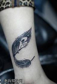 Pola tato bulu favorit besar