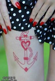Jalat kaunis punainen ankkuri tatuointi malli