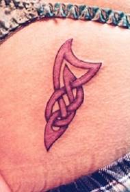 Celter knot tribal totem tattoo pattern