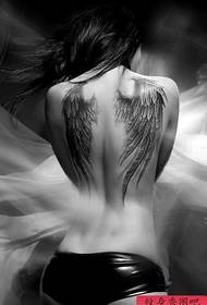 the most popular fashion beauty back wings tattoo pattern
