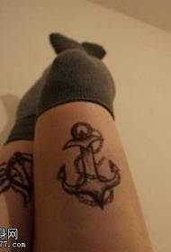 Leg anchor black gray European and American tattoo pattern