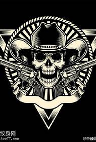 Classic skull pistol tattoo pattern
