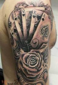Шаблон татуювання на покер на руці