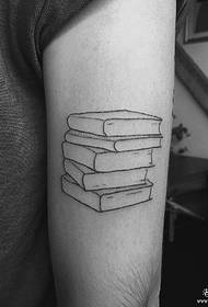 grande linea nera una pila di disegni di tatuaggi di libri