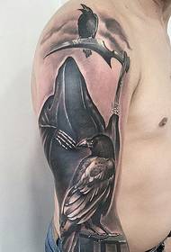 man masculina no brazo Patrón de tatuaje de morte bonito