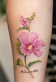 девојка за руку ружичасти цвет тетоважа личности