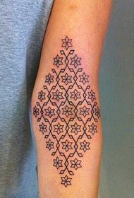 tatuaggio tatuaggio abbagliante totem braccio