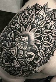 προσωπικότητα όμορφος χέρι βανίλια μοτίβο τατουάζ