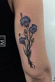 Pola tato bunga segar kecil besar