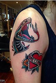 Big Snake Love Tattoo Patroon
