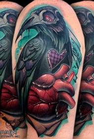 Arm Raven Heart Tattoo -malli
