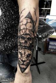 Arm skull lion tattoo pattern