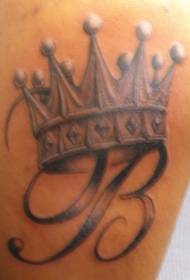 Patrón de tatuaxe de coroa e letra