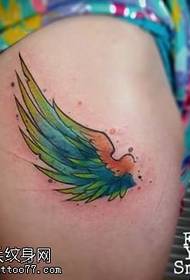Thigh color wings tattoo pattern