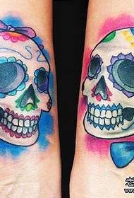 Couple color skull tattoo pattern