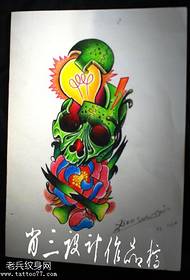 Mofuta o moputsoa oa red rose green skull light bulb tattoo