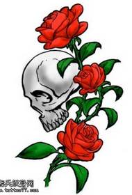 Model de tatuaj de trandafir de craniu al manuscrisului