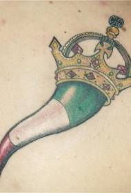 Ιταλικό μοτίβο τατουάζ βασιλικού στέμματος