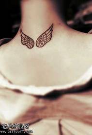 Kaklo sparnų totemo tatuiruotės modelis