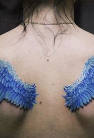 Різні типи конструкцій та значень татуювань крил