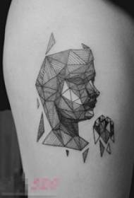 Koolitüdruk reitel mustadel joontel geomeetrilised elemendid loominguline tüdruku portree tätoveeringu muster