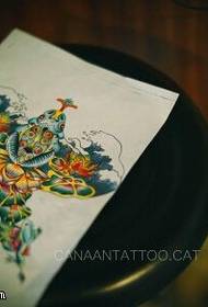 Farebný rukopis kite tetovanie rukopis poskytovaný tetovanie show
