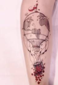 Hot air balloon theme of a set of small fresh tattoo patterns 9