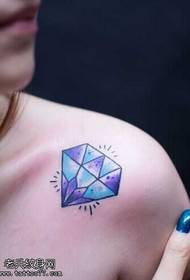 Shoulder is a personality diamond tattoo pattern