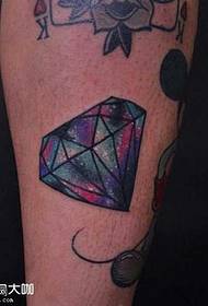 Benfarve diamant tatoveringsmønster