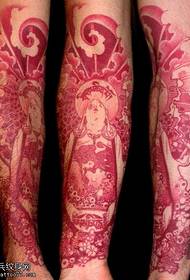 Ang klasikong tattoo ng Europa at Amerikano ay gumagana sa pagpapahalaga sa 128
