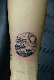 Tatuaje de patrón de abanico literario de Moonlight Boat