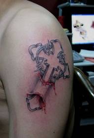 Fijn uitziend kruis tattoo patroon