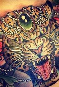 rukopisni leopardov oblik tetovaže