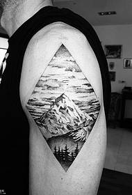 Patrón de tatuaje de paisaje geométrico