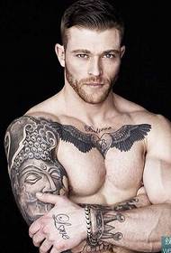 Europski i američki muškarci dizajne tetovaža