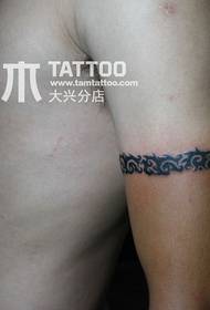 arm totem armbånd tatovering