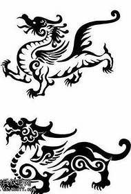 rankraštinis drąsus būrys totemo tatuiruotės modelis