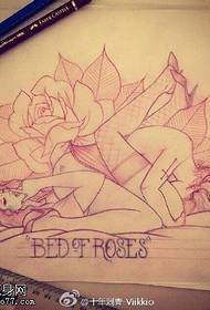 ręcznie malowany wzór róży tatuaż piękna