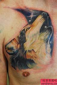 male front chest domineering cool wolf head tattoo pattern