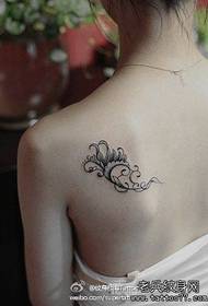knabina ŝultro malgranda kaj populara totema tatuaje-ŝablono