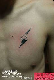 boy's chest simple and beautiful little lightning tattoo pattern