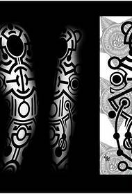 ein beliebtes schönes Totem Flower Arm Tattoo Manuskript