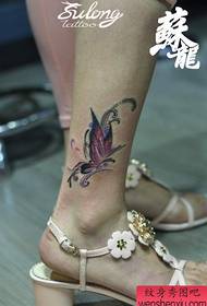 girls leg popular pop School style butterfly tattoo pattern
