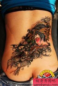 una foto di tatuaggi di geisha in cintura à spalle