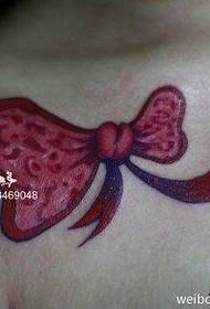 girl clavicle small and popular Bow tattoo pattern