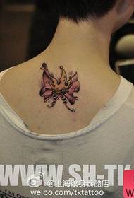 djevojka leđa popularan prekrasan mali kruna tetovaža uzorak