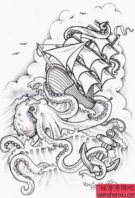 一幅经典流行的章鱼与帆船纹身图案
